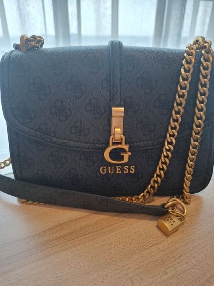 หญิง น้ำเงิน หนัง PU กระเป๋าสะพายยี่ห้อ guess ของแท้สภาพนางฟ้า