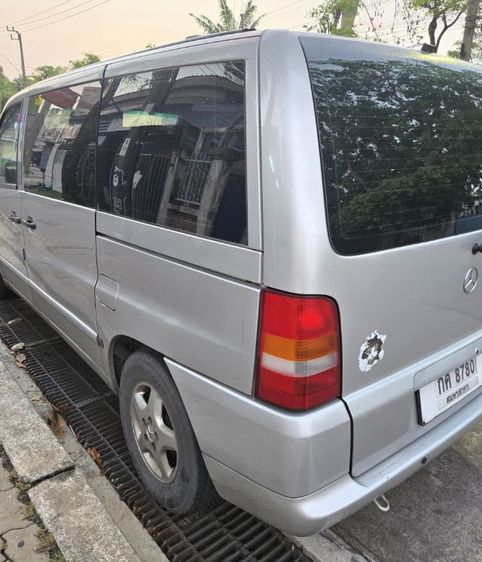 Mercedes-Benz V-Class 2001 Vito Van เบนซิน LPG เกียร์อัตโนมัติ บรอนซ์เงิน รูปที่ 3