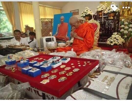 พระเครื่อง พระเหรียญ  รูปที่ 7