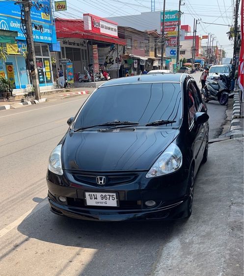 Honda Jazz 2005 1.5 E-V VTEC Sedan เบนซิน ไม่ติดแก๊ส เกียร์อัตโนมัติ ดำ รูปที่ 4
