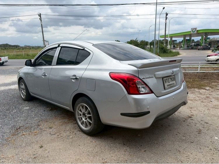 รถ Nissan Almera 1.2 ES สี บรอนซ์เงิน