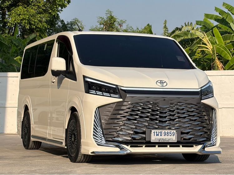 Toyota Hiace 2024 2.8 GL Van ดีเซล ไม่ติดแก๊ส เกียร์อัตโนมัติ ขาว รูปที่ 2