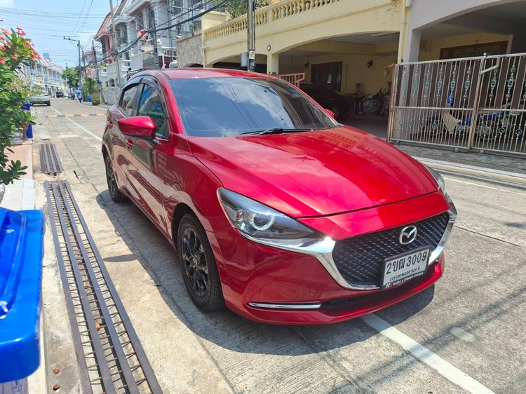 Mazda Mazda 2 2018 1.3 Sports High Sedan เบนซิน เกียร์อัตโนมัติ แดง รูปที่ 2