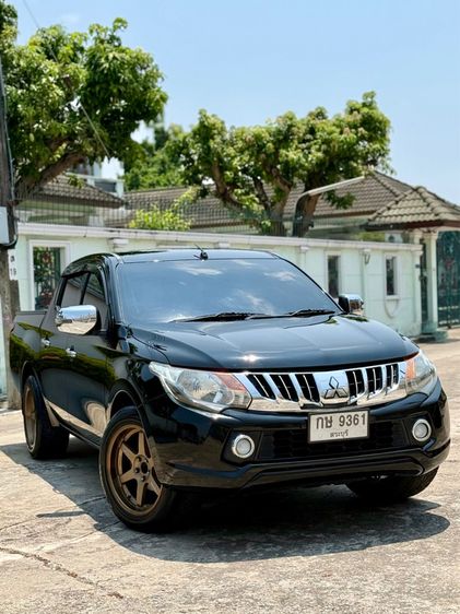 Mitsubishi Triton 2015 All New Double Cab 2.4 GLX Benzene Pickup เบนซิน LPG เกียร์ธรรมดา ดำ รูปที่ 2