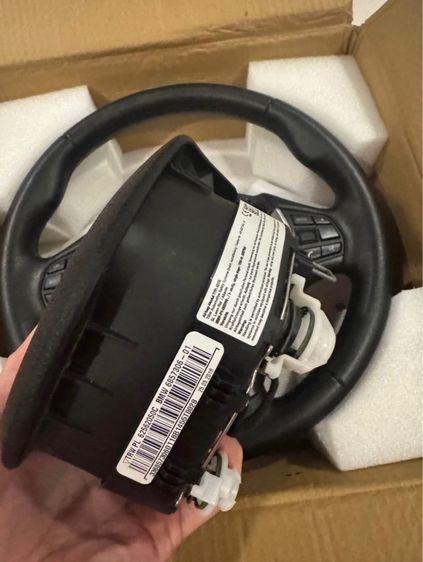 พวงมาลัย BMW F30 LCI  รูปที่ 7