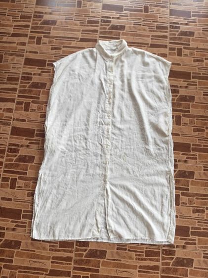 เดรสเชิ้ตแขนกุดผ้าลินินสีขาว  Uniqlo  รูปที่ 2