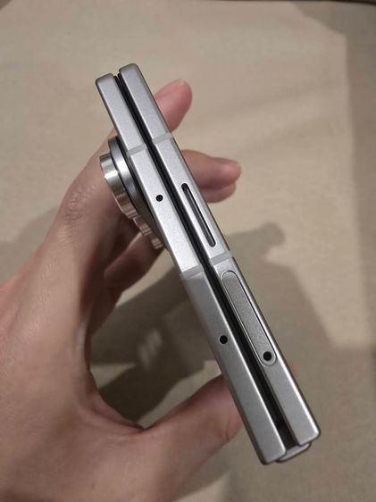 Samsung Z Fold 7 สี Silver Shadow 512gb รูปที่ 5