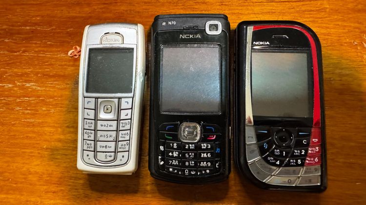 📱📲โปร Nokia สภาพดีใช้งานได้ทุกเครื่อง เหมาถูกๆ เหมาะแก่การสะสม ส่งฟรี