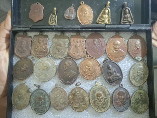 พระเครื่อง