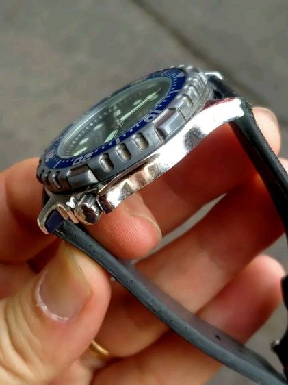 นาฬิกา Alba ถ่าน ทรงดำน้ำ
สภาพดี เดินดี ใช้งานปกติ รูปที่ 4