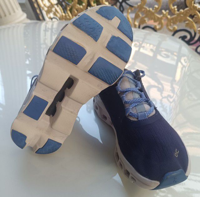 ขาย On cloud Runner size 40 25.5cm สภาพสวย  รูปที่ 17