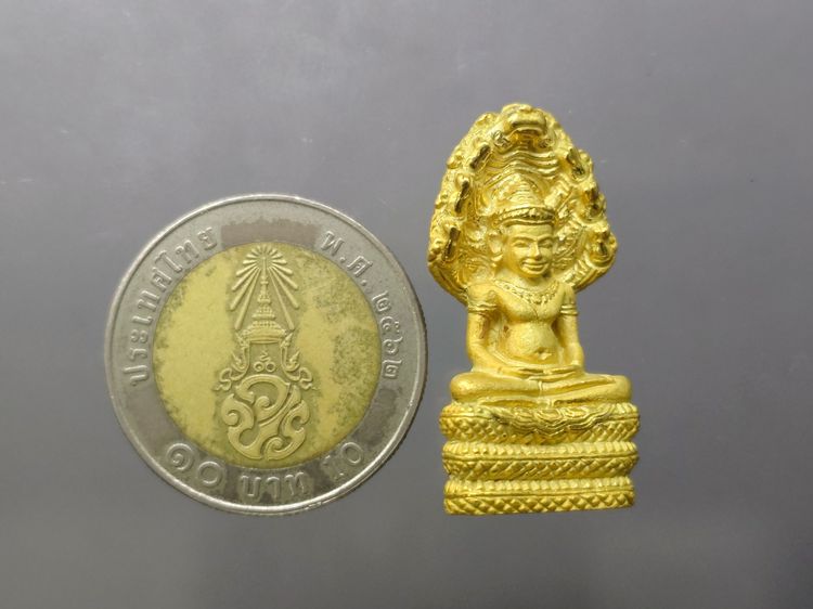 พระนาคปรก หลวงพ่อศิลา รุ่นมรดกโลก เนื้อกะหลั่ยทอง พิมพ์ใหญ่ พุทธาภิเษก วัดบวรนิเวศวิหาร โดย สมเด็จพระสังฆราช ญสส เป็นประธานในพิธี ออกวัด รูปที่ 8