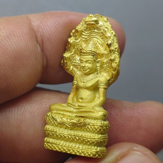 พระนาคปรก หลวงพ่อศิลา รุ่นมรดกโลก เนื้อกะหลั่ยทอง พิมพ์ใหญ่ พุทธาภิเษก วัดบวรนิเวศวิหาร โดย สมเด็จพระสังฆราช ญสส เป็นประธานในพิธี ออกวัด รูปที่ 6