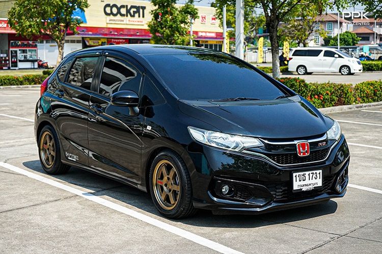 Honda Jazz 2021 1.5 V Plus i-VTEC Sedan เบนซิน ไม่ติดแก๊ส เกียร์อัตโนมัติ ดำ รูปที่ 3