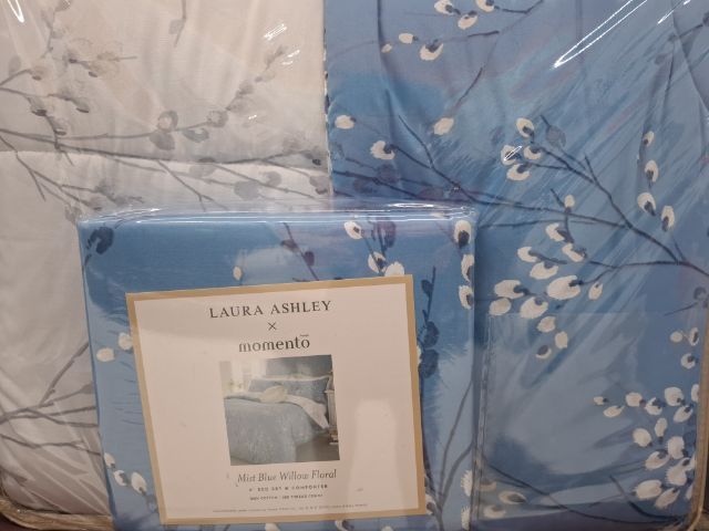 อื่นๆ ชุดเครื่องนอน ผ้าปูที่นอน Laura Ashley x Momento
