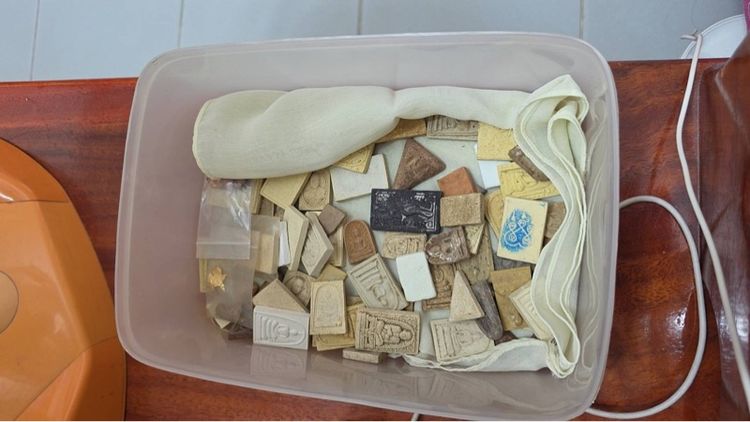 สมเด็จวัดระฆัง เนื้อมวลสารมีจุดขาว รูปที่ 11