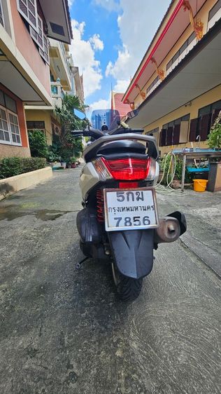🛵📣️ด่วนขาย‼️ลดเหลือ39,500บาท(ปกติ48,500)รถขายขาดทุนถูกๆ✅️
🇯🇵YamahaNmax155cc
📌จัดทรงสวยสภาพเดิมพร้อมชุดแต่งครบ รูปที่ 9