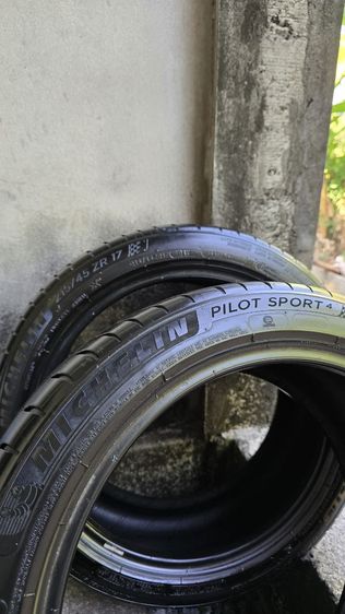 ยาง 215 45 17.ปี 20.1 คู่. รูปที่ 8