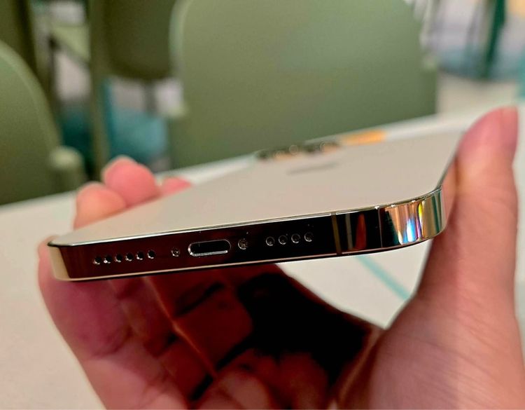 iPhone 12 Pro Max 256GB สีทอง รูปที่ 4