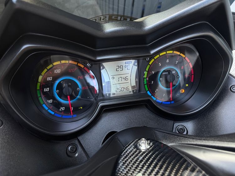 Yamaha Xmax300 รูปที่ 8