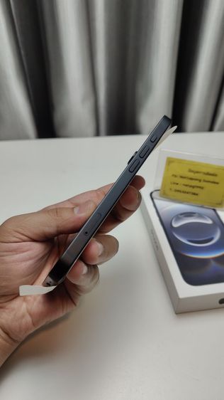 iPhone 16e 128gb (black) รูปที่ 3