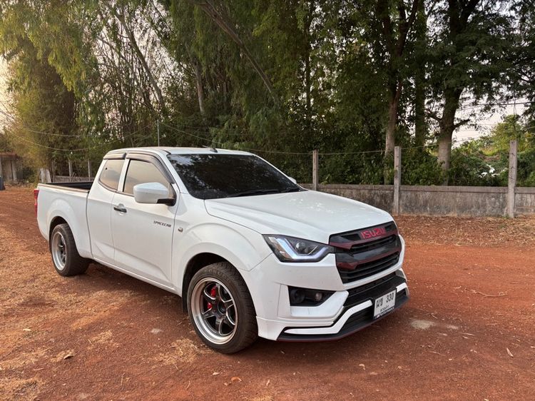รถ Isuzu D-MAX 1.9 S สี ขาว
