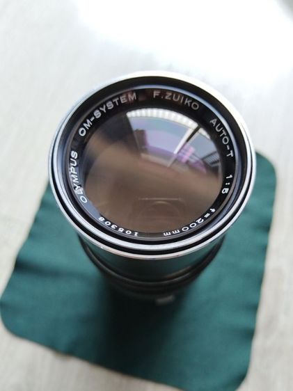 Olympus 200mm f5 เบา ถือสบาย มีฮูดในตัว เลนส์ใส สอบถามได้ครับ รูปที่ 2