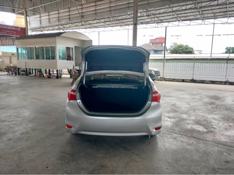 Toyota Altis 2014 1.6 G Sedan เบนซิน ไม่ติดแก๊ส เกียร์อัตโนมัติ เทา รูปที่ 4