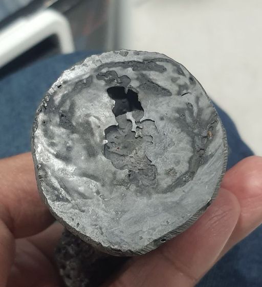 แร่เหล็กไหลเดิมๆจากหิ้งพระ รูปที่ 4