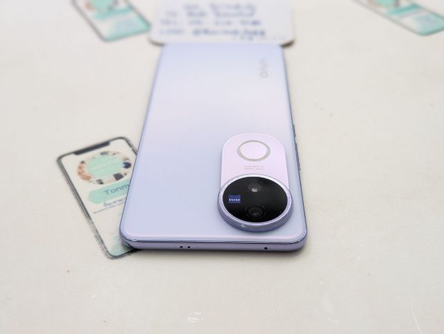 ขาย เทิร์น Vivo V50 5G Ram 12 Rom 256 ศูนย์ไทย สภาพสวย อุปกรณ์ครบยกกล่อง ประกันยาวถึงปี 70 เพียง 7,990 บาท ครับ รูปที่ 7