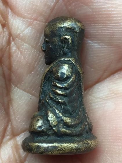 หลวงพ่อเงินพิมพ์นิยม รูปที่ 4