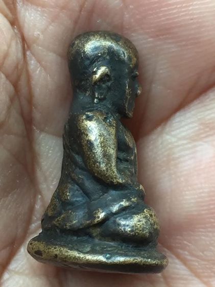 หลวงพ่อเงินพิมพ์นิยม รูปที่ 3