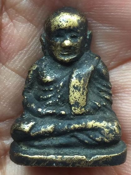 หลวงพ่อเงินพิมพ์นิยม