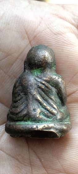 หลวงพ่อเงินพิมพ์ขี้ตา  รูปที่ 2