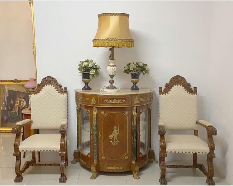 ตู้เข้าผนังโบราณยุโรป