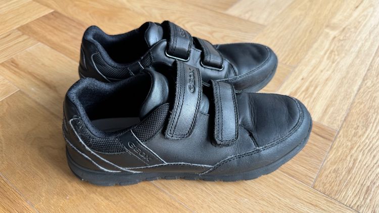 รองเท้า รูปที่ 2