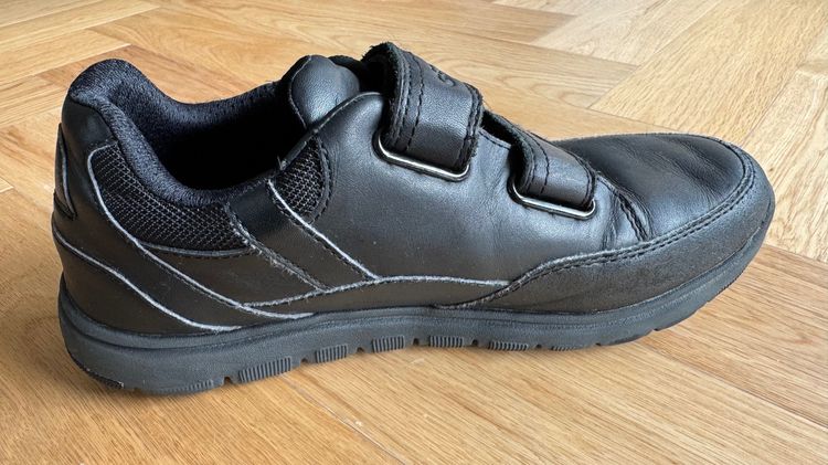 รองเท้า รูปที่ 3