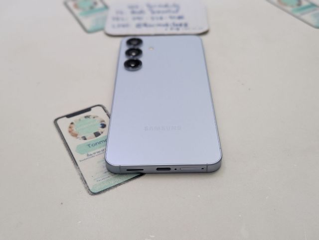ขาย เทิร์น Samsung Galaxy S25 256 Gb ศูนย์ไทย สภาพใหม่เอี่ยม อุปกรณ์ครบยกกล่อง ถูกๆ เพียง 13,990 บาท ครับ รูปที่ 8