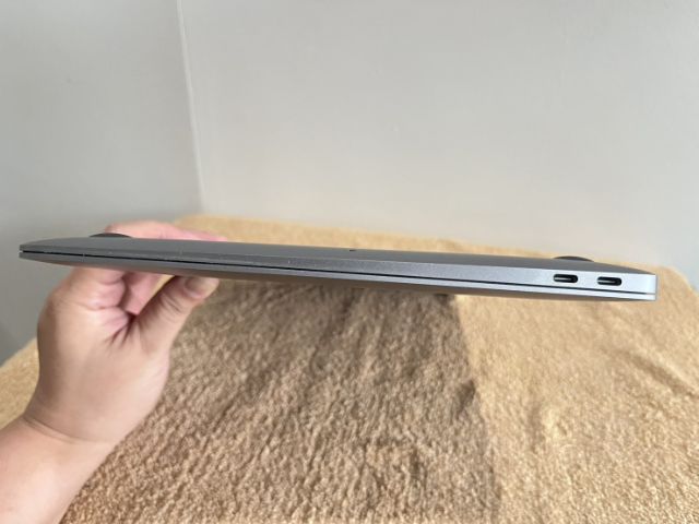 💻 MacBook Air 13” ปี 2020 (Space Gray) รูปที่ 6