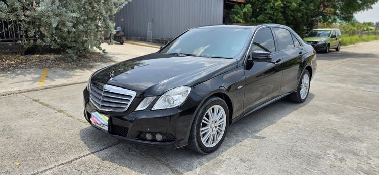 Mercedes-Benz E-Class 2012 E250 CDI Sedan ดีเซล เกียร์อัตโนมัติ ดำ รูปที่ 2