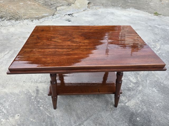 โต๊ะไม้สัก
ขนาด กว้าง 51CM ยาว 77CM สูง 53 CM
ราคา 1,900 บาท รูปที่ 5