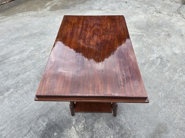 โต๊ะไม้สัก
ขนาด กว้าง 51CM ยาว 77CM สูง 53 CM
ราคา 1,900 บาท รูปที่ 7