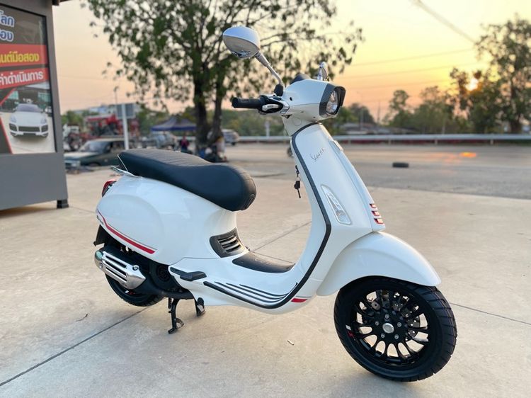vespa sprint 150 รูปที่ 9