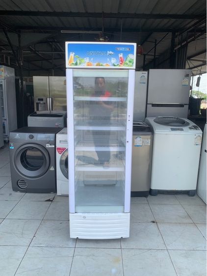 ตู้เย็น 1 ประตู อื่นๆ ขายตู้แช่น้ำดื่มขนาดแปดคิวสภาพสวยพร้อมใช้งานราคา 5990 บาทสนใจโทรติดต่อสอบถามได้ค่ะ 0991461547 ค่ะ