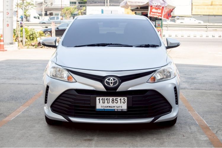 รถ Toyota Vios 1.5 Entry สี เทา