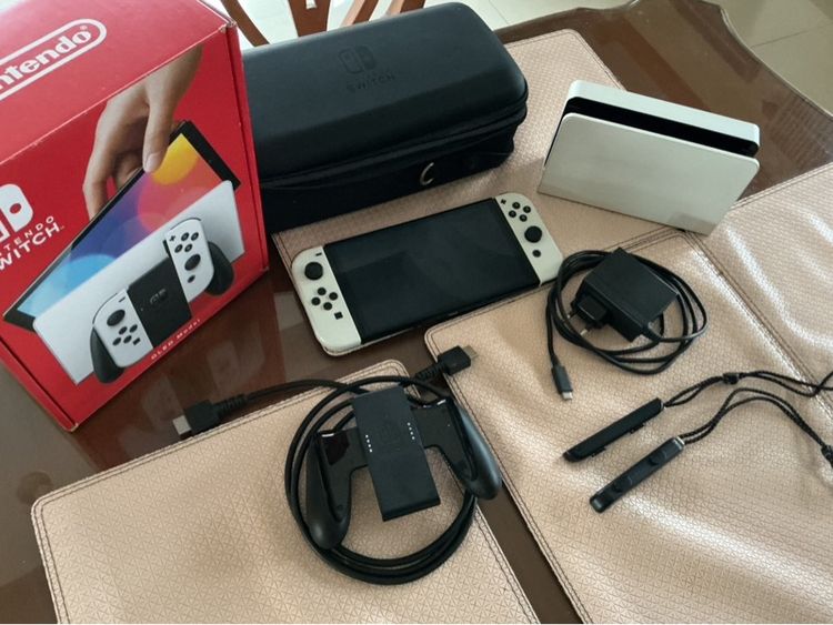 Nintendo Switch OLED (แถมแผ่นเกม) รูปที่ 4