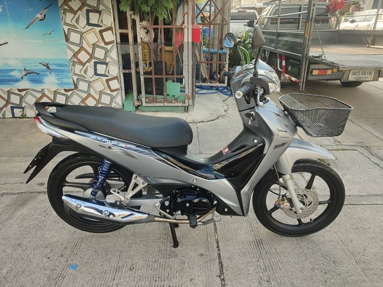 🛵ยังไงก็ขาย WAVE110i ปี 68 เครื่องดี สีสวย สตาร์ทมือ(ท่อดัง)  เล่มชุดโอนครบ+เปลี่ยนถ่ายน้ำมันเครื่องฟรี ส่งฟรี30 ก.ม รูปที่ 3