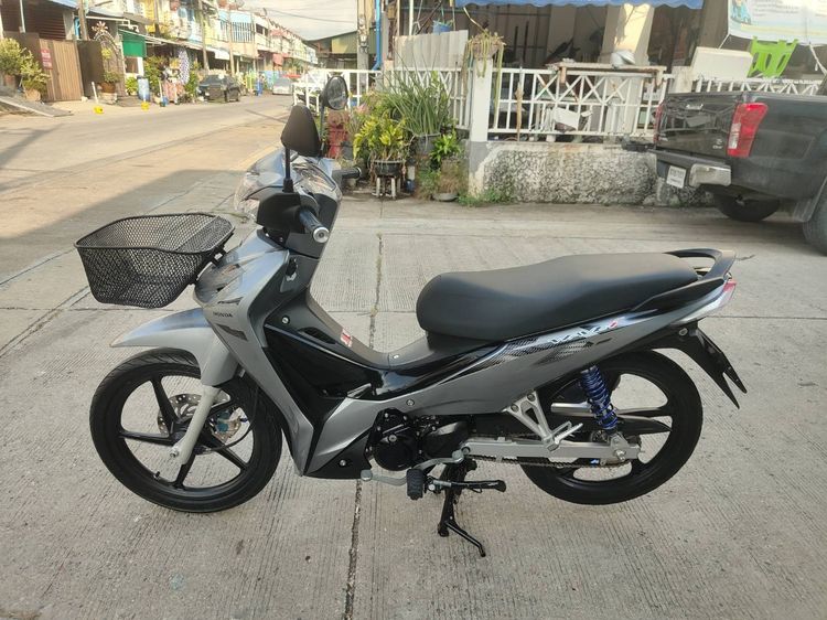 🛵ยังไงก็ขาย WAVE110i ปี 68 เครื่องดี สีสวย สตาร์ทมือ(ท่อดัง)  เล่มชุดโอนครบ+เปลี่ยนถ่ายน้ำมันเครื่องฟรี ส่งฟรี30 ก.ม รูปที่ 2