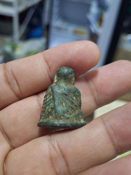 หลวงพ่อเงินรุ่นปืนแตก รูปที่ 2