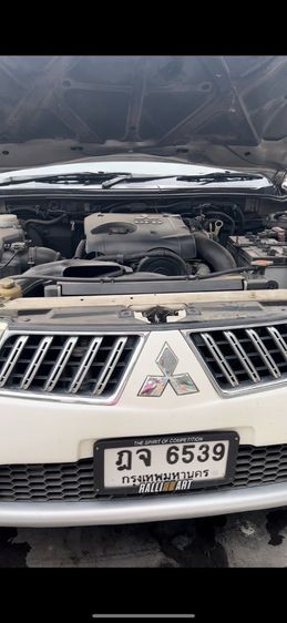 Mitsubishi Pajero Sport 2009 2.4 GT Utility-car ดีเซล ไม่ติดแก๊ส เกียร์อัตโนมัติ ขาว รูปที่ 4